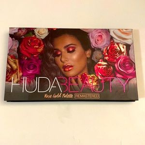 Huda beauty - Rose gold Remastered eyeshadow palette
